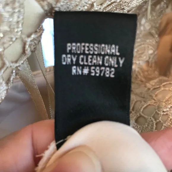 Elegant Beige Cocktail Dress - Size 6 - Picture 5 of 6